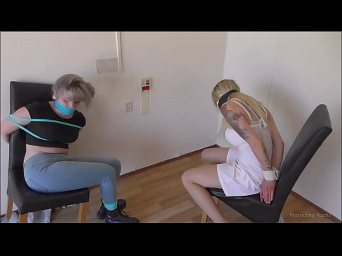 ❤️ Viciado / amarrado e amordaçado / donzela em apuros Porno em pt.porngameshub.ru